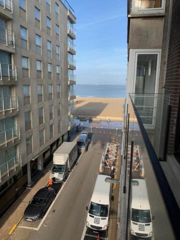 Appartamento Exclusief In Hartje Zoute, Zonnig Terras Met Zeezicht Knokke-Heist